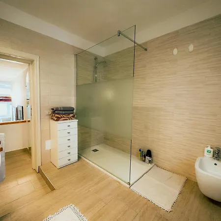 Vicino Al Centro Di Apartament Olbia
